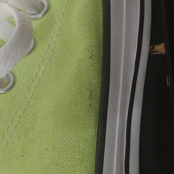 Neon green Converse - Picture 5 of 7